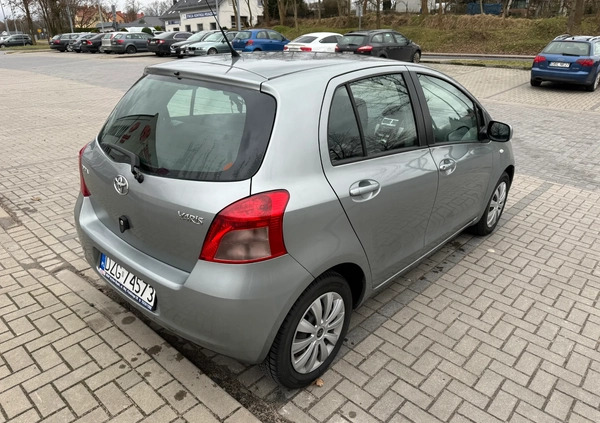 Toyota Yaris cena 15900 przebieg: 141135, rok produkcji 2007 z Bolesławiec małe 92